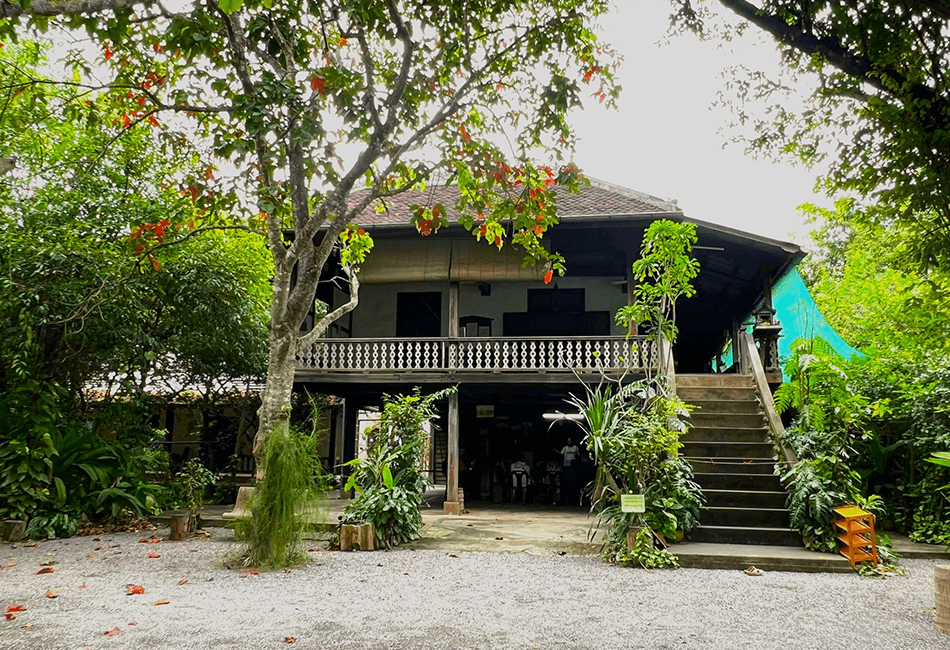 Bun Roeung's Ancient House