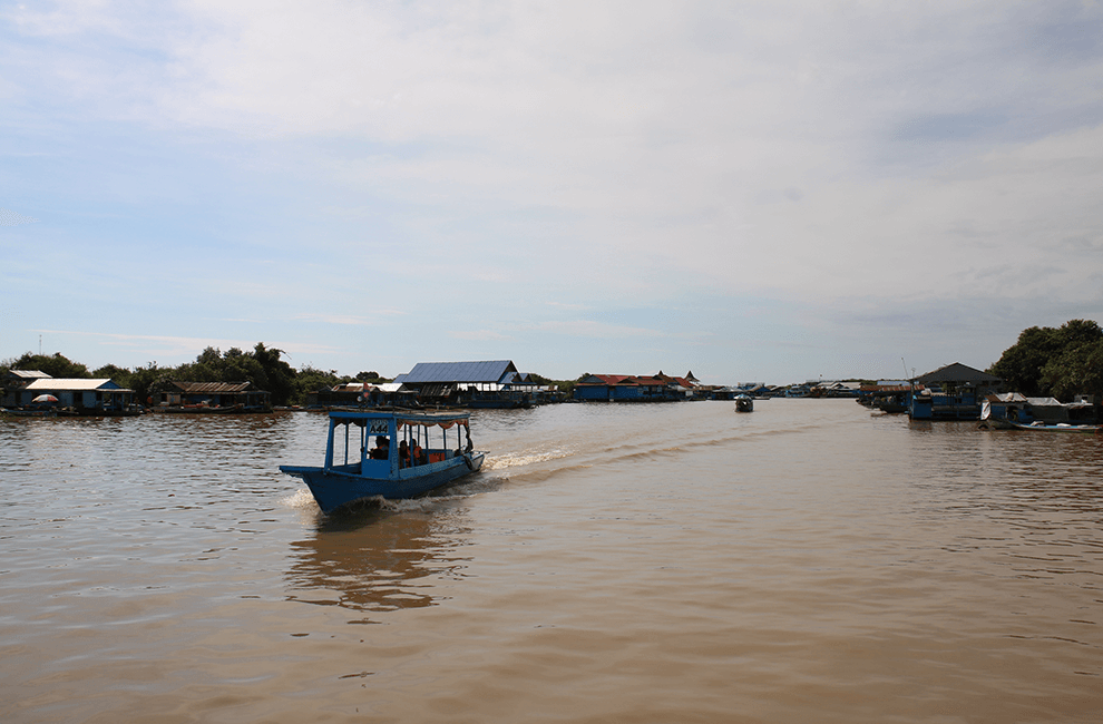 Tonle Sap Lake: A Hidden Gem in Cambodia 2 Tonle Sap Rever