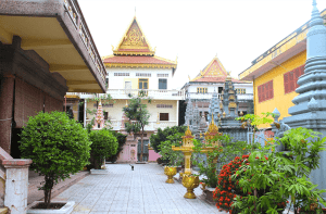 Wat Langka Pagoda