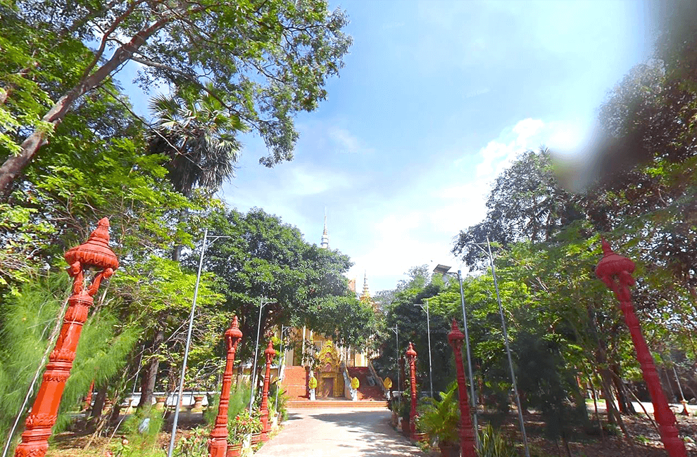 Wat Samrong Knong 2 Wat Samrong Knong 1