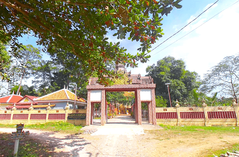 Wat Samrong Knong