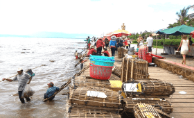 Crab Market in Kep City