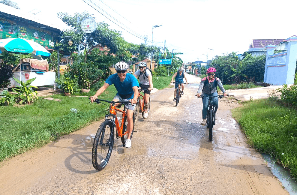 Top Bike Adventure Challenges in Siem Reap, Battambang, Phnom Penh 6 Phnom Penh Bike Tour