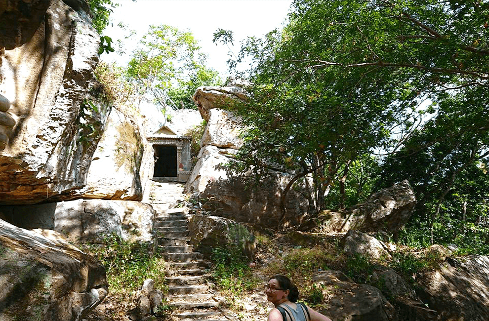 Phnom Santuk 3 Phnom Santuk