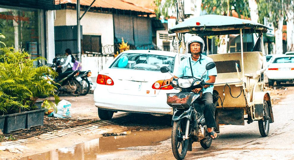 Travel with Tuk Tuk