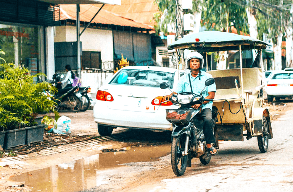 Travel with Tuk Tuk