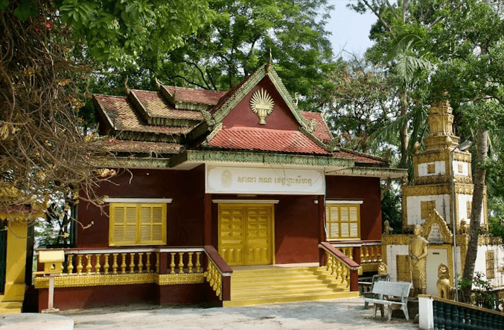 Wat Leu Pagoda: Discover Sihanoukville's Serene Gem 2 Wat Leu Pagoda Sihanoukville