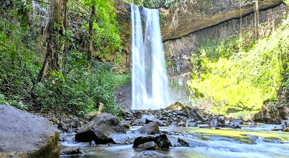 La Ang Khin Waterfall
