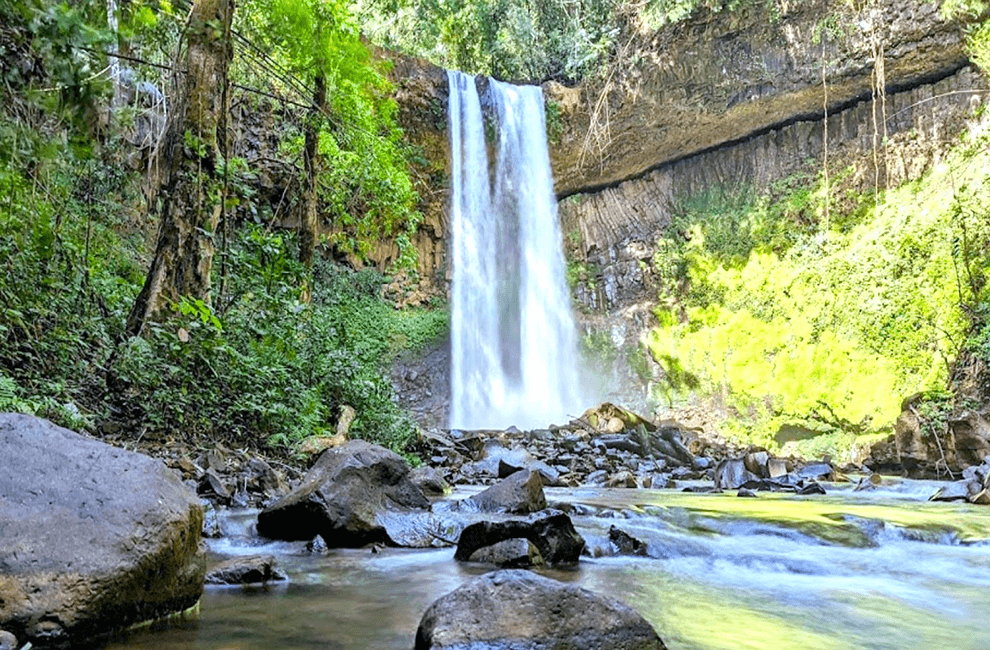 La Ang Khin Waterfall