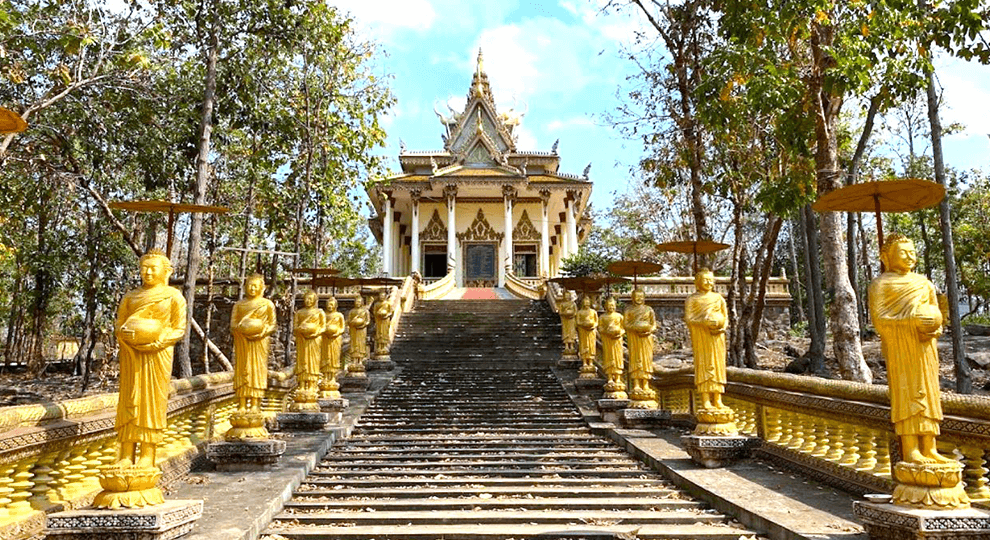 Phnom Baktra Pagoda
