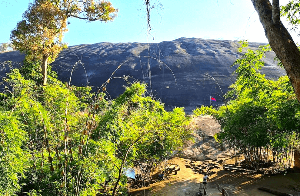 Phnom Nam Lear