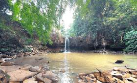 Sen Monorum Waterfall