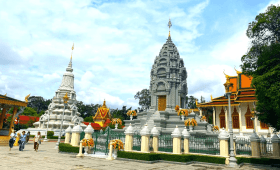 Phnom Penh Budget Travel Guide