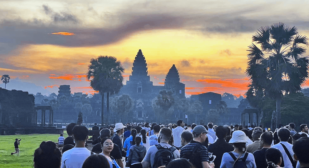 Perfect Guide to Visit Angkor Wat
