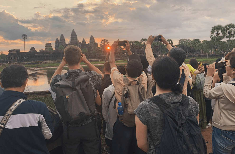 How to Become a Top Tour Guide 4 Top tour guide