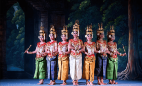 Apsara Dance Performance with Buffet Dinner