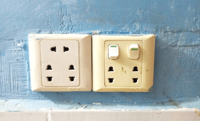 Electric plug sockets in Cambodia
