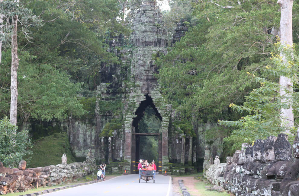 Affordable Local Travel Tips for High Season in Siem Reap