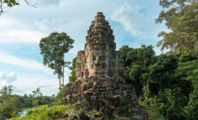 Best Time to Visit Angkor Wat, Weather, Crowds, and Tips