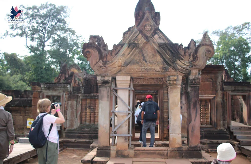 Banteay Srei Temple: Cambodia’s Jewel of Art and History 4 Best Time to Visit Banteay Srei