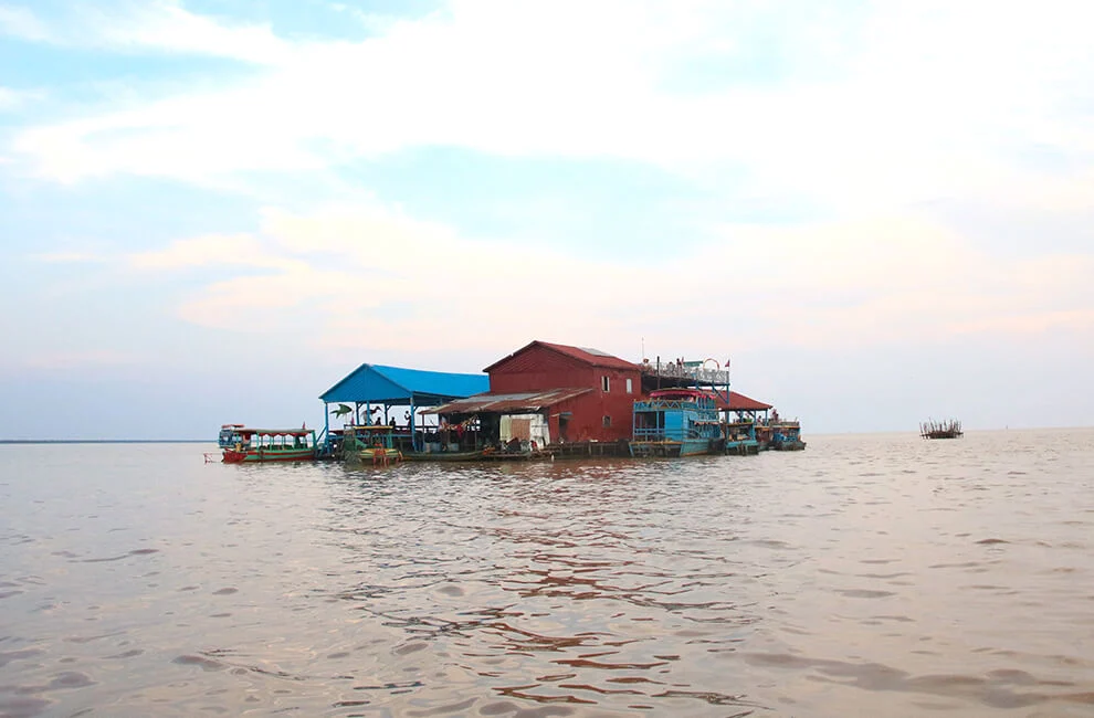 Kampong Phluk Floating Village: A Unique Cultural Experience 2 Floating Houses in Kampong Phluk Village