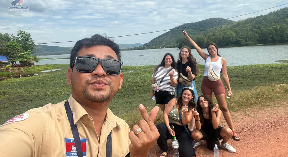 Tour Guide in Siem Reap and Booking Tips