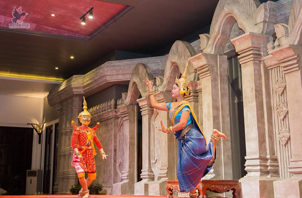 Apsara Dance Show Performance