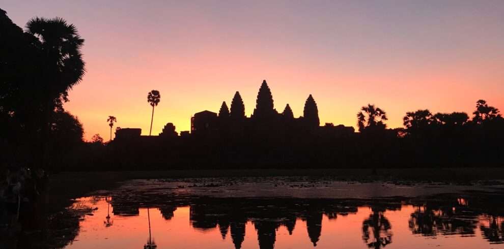 Angkor Wat Sunrise Tour