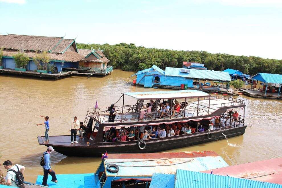 Chong Kneas Floating Village 6