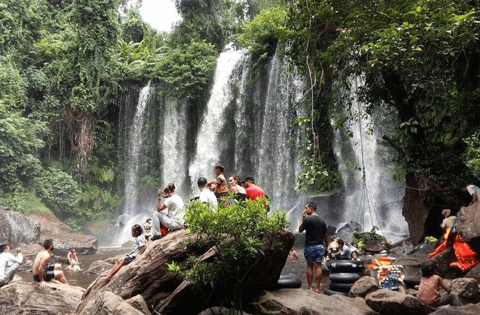 Discover the Majestic Phnom Kulen Waterfalls on a Banteay Srei Tour