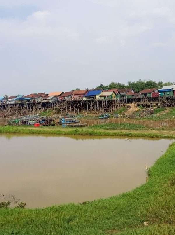 Kompong Khleang Floating Village