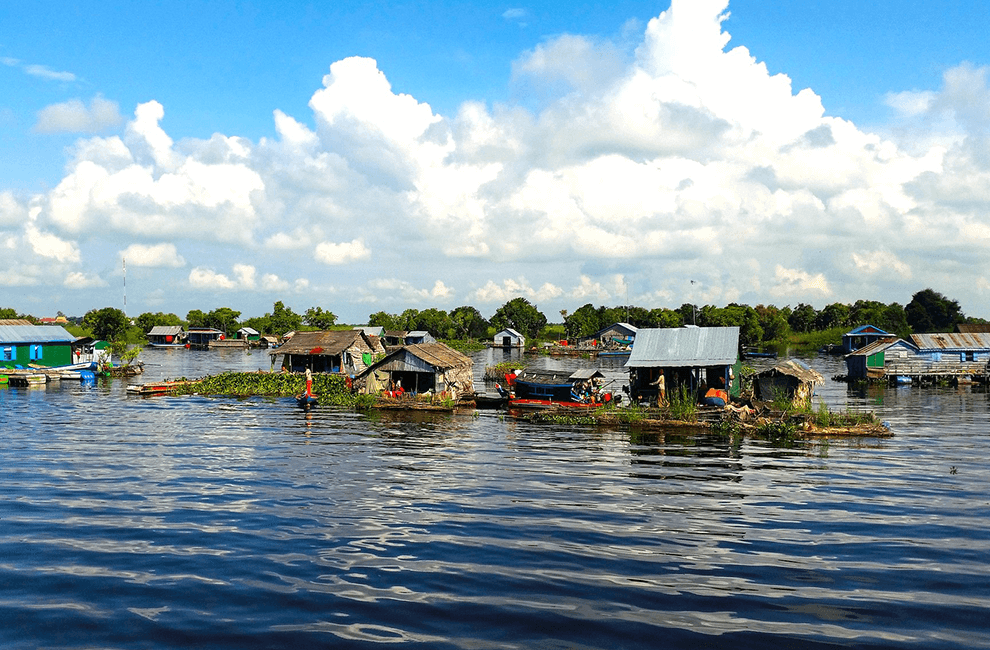 Popular Angkor Day Tour: Floating Village