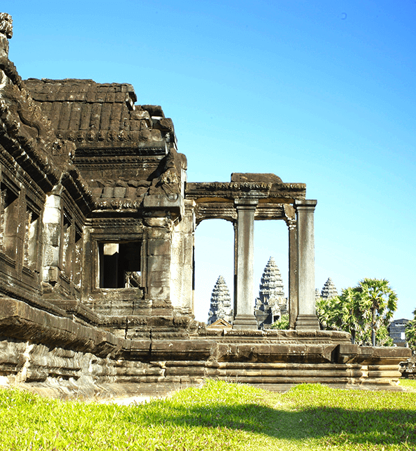 Popular Angkor Day Tour: Angkor Wat Temple