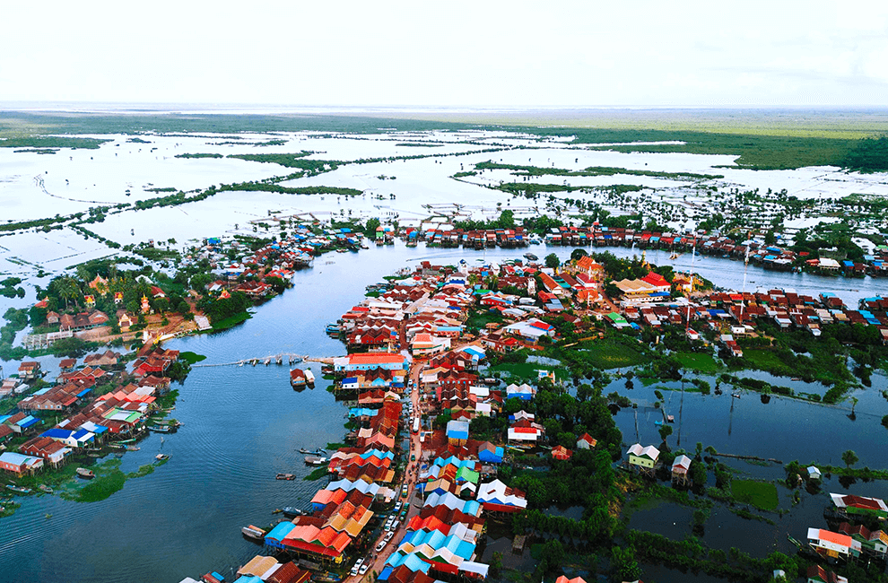 Popular Angkor Day Tour: Chong Kneas Floating Village