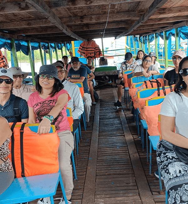 Kampong Phluk Floating Village Boat Tour