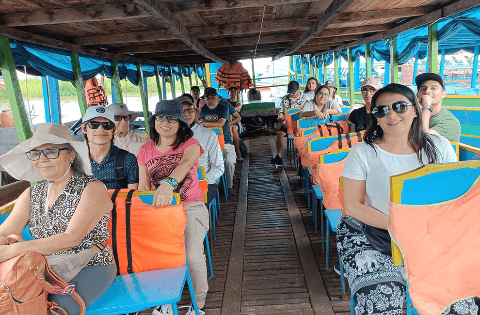 Kampong Phluk Floating Village Boat Tour