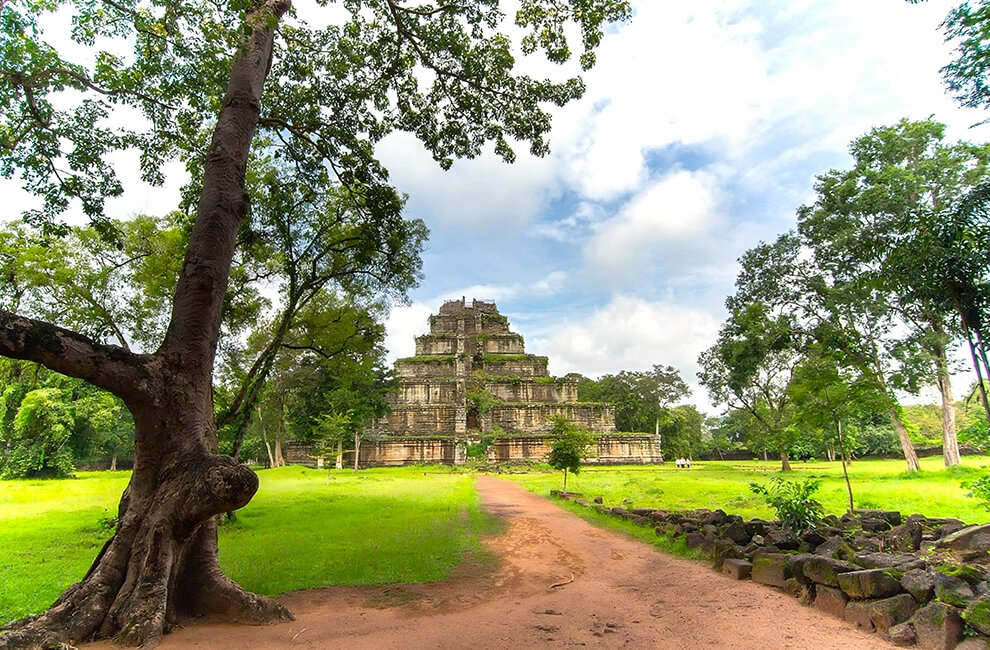 Koh Ker Day Tour