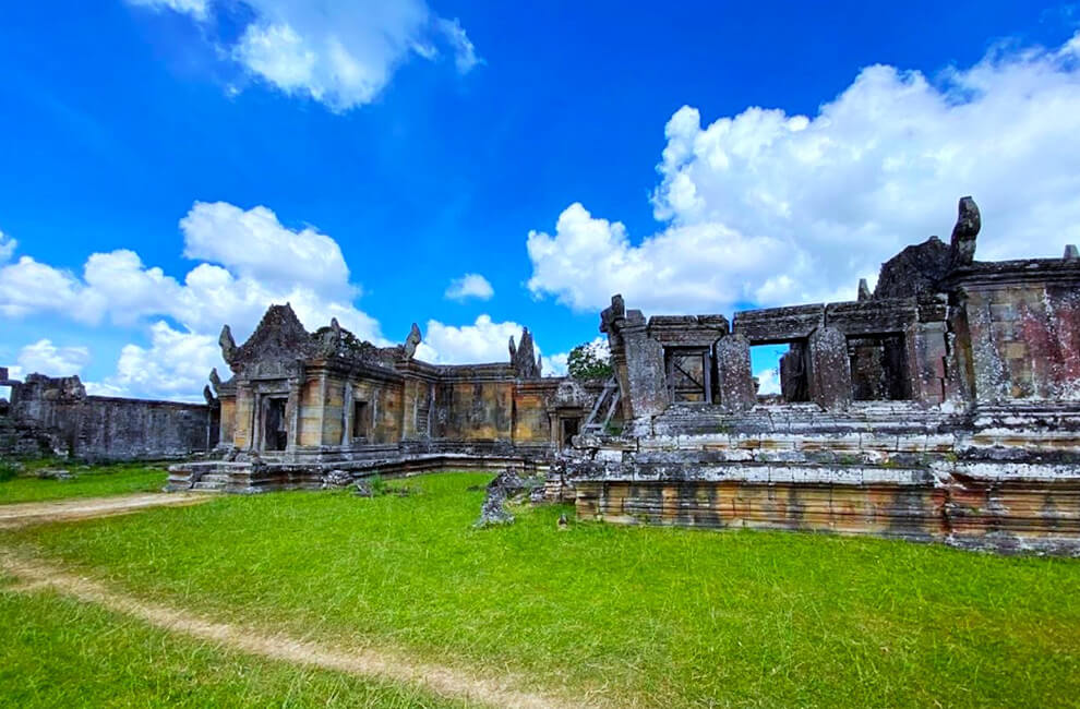 Preah Vihear Temple tour