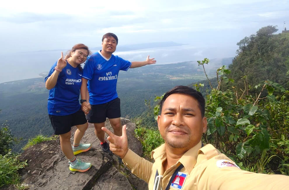 Bokor Mountain Half Day Tour by Local Tour Guide