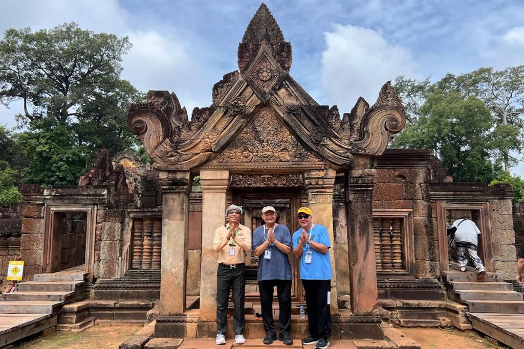 Angkor Heritage Day Expedition: Kbal Spean, Banteay Srei & Beng Mealea