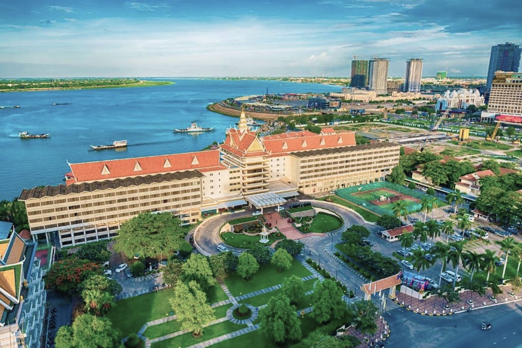 Hotel Cambodiana